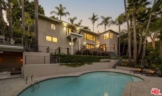 5692 Holly Oak Drive, Los Angeles, CA 90068