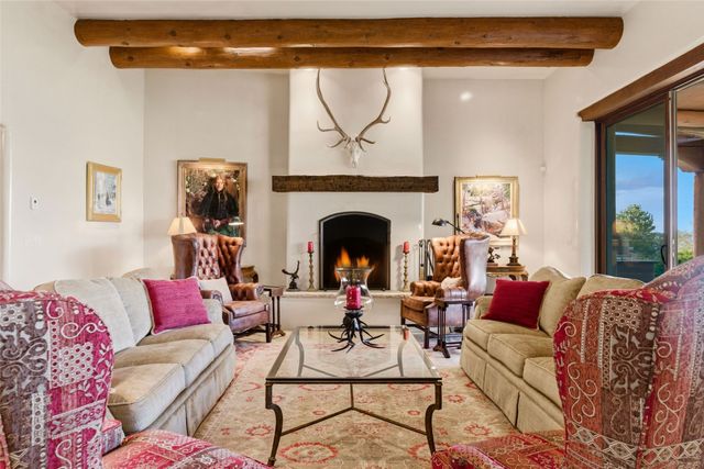42 San Juan Ranch Road, Santa Fe, NM 87506