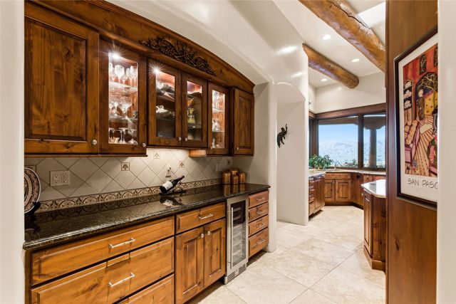 42 San Juan Ranch Road, Santa Fe, NM 87506