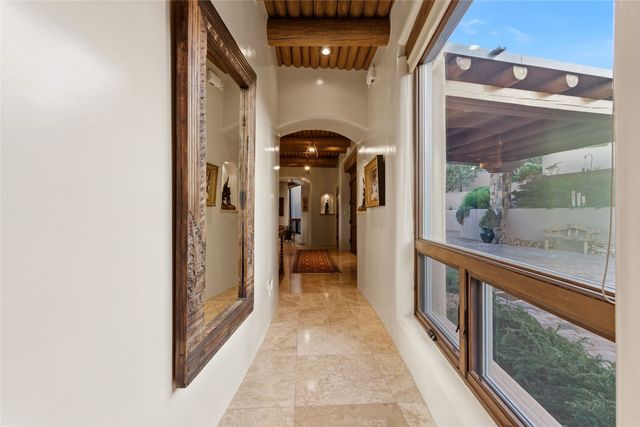 42 San Juan Ranch Road, Santa Fe, NM 87506