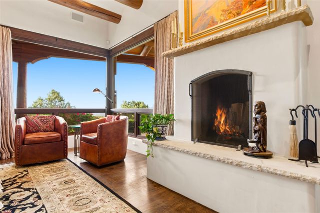 42 San Juan Ranch Road, Santa Fe, NM 87506