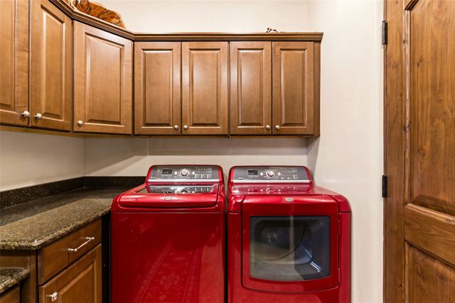 42 San Juan Ranch Road, Santa Fe, NM 87506