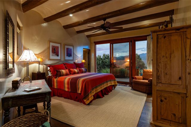 42 San Juan Ranch Road, Santa Fe, NM 87506