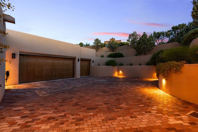 42 San Juan Ranch Road, Santa Fe, NM 87506