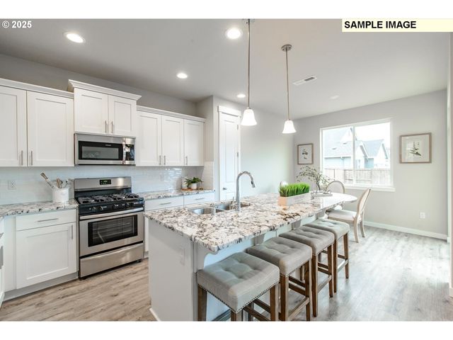 10257 Se VRADENBURG Rd 358, Happy Valley, OR 97086