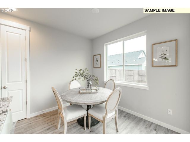 10257 Se VRADENBURG Rd 358, Happy Valley, OR 97086