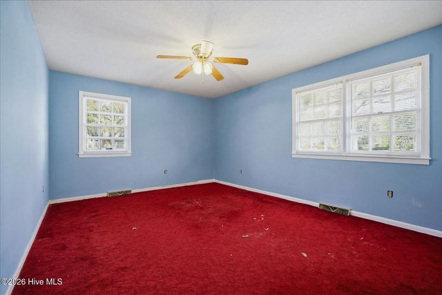 121 Loop Road, Leland, NC 28451