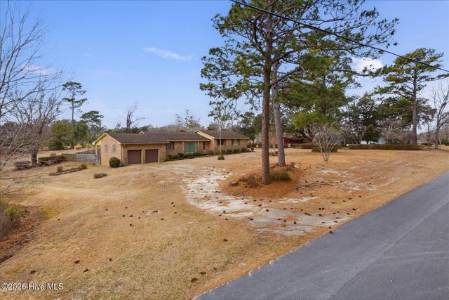 121 Loop Road, Leland, NC 28451