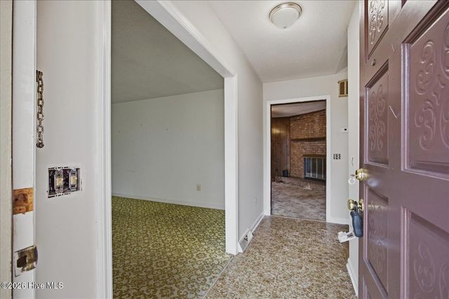 121 Loop Road, Leland, NC 28451