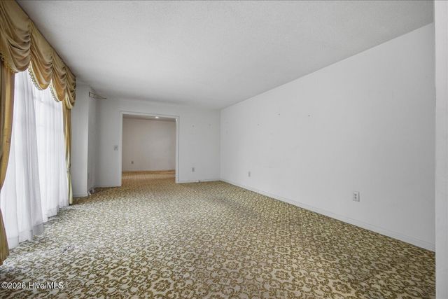 121 Loop Road, Leland, NC 28451