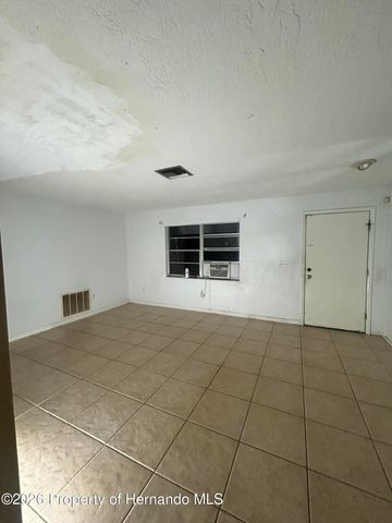 1277 Piper Road, Spring Hill, FL 34606