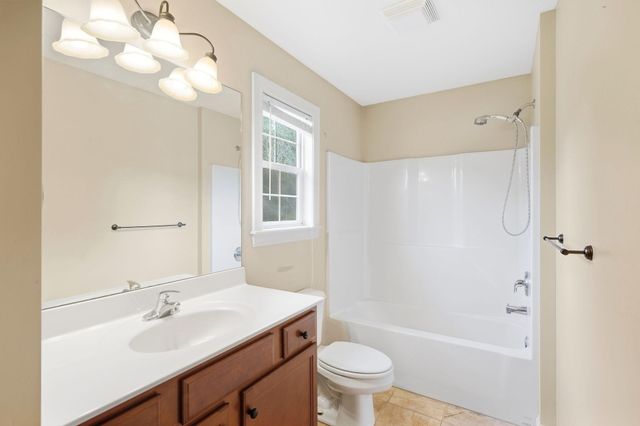 3507 CRABAPPLE LN, Columbia, MO 65203
