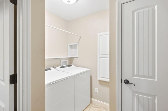 3507 CRABAPPLE LN, Columbia, MO 65203