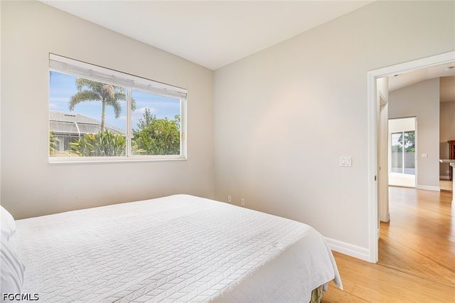 4011 SW 16th PL, Cape Coral, FL 33914