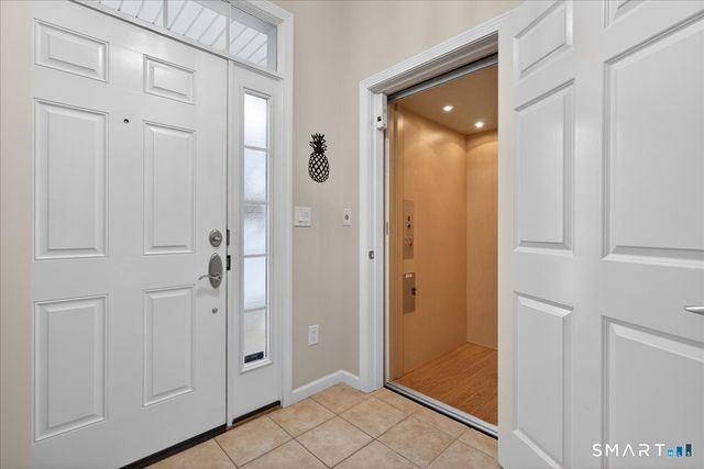 35 Todd Street 302, Hamden, CT 06518