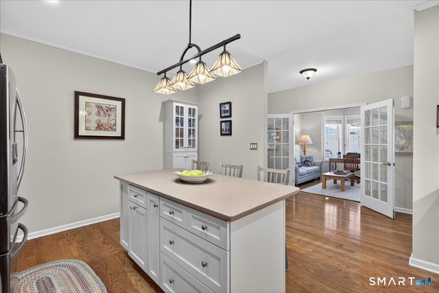 35 Todd Street 302, Hamden, CT 06518