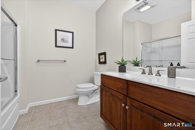 35 Todd Street 302, Hamden, CT 06518