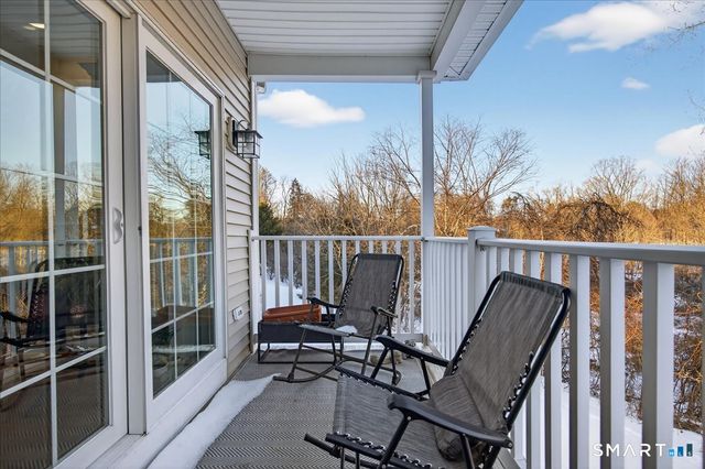 35 Todd Street 302, Hamden, CT 06518