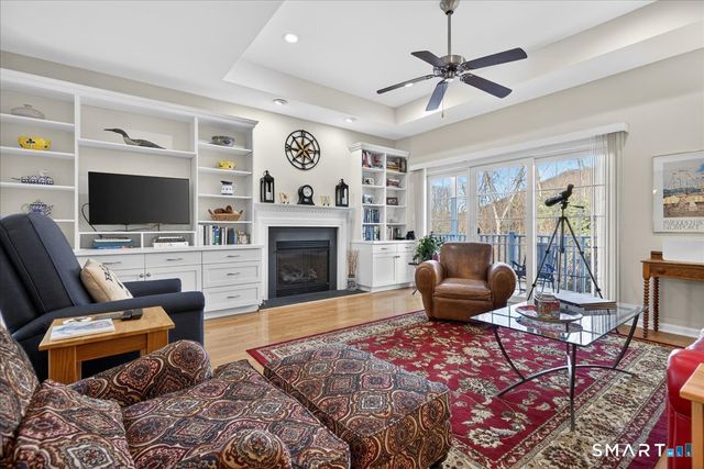 35 Todd Street 302, Hamden, CT 06518