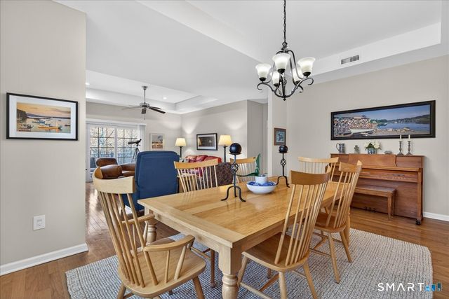 35 Todd Street 302, Hamden, CT 06518