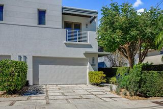 3072 Carter Street, Miami, FL 33133