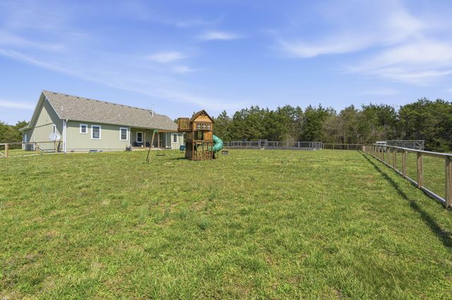 2628 E Farm Road 22, Fair Grove, MO 65648