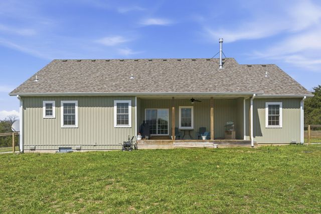 2628 E Farm Road 22, Fair Grove, MO 65648