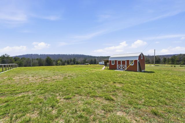 2628 E Farm Road 22, Fair Grove, MO 65648