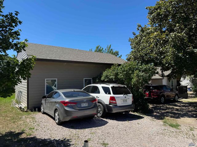 225 PATTON, Rapid City, SD 57701
