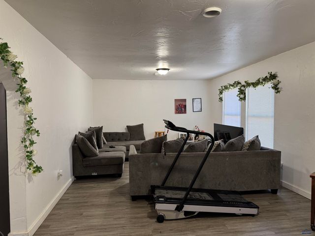 225 PATTON, Rapid City, SD 57701