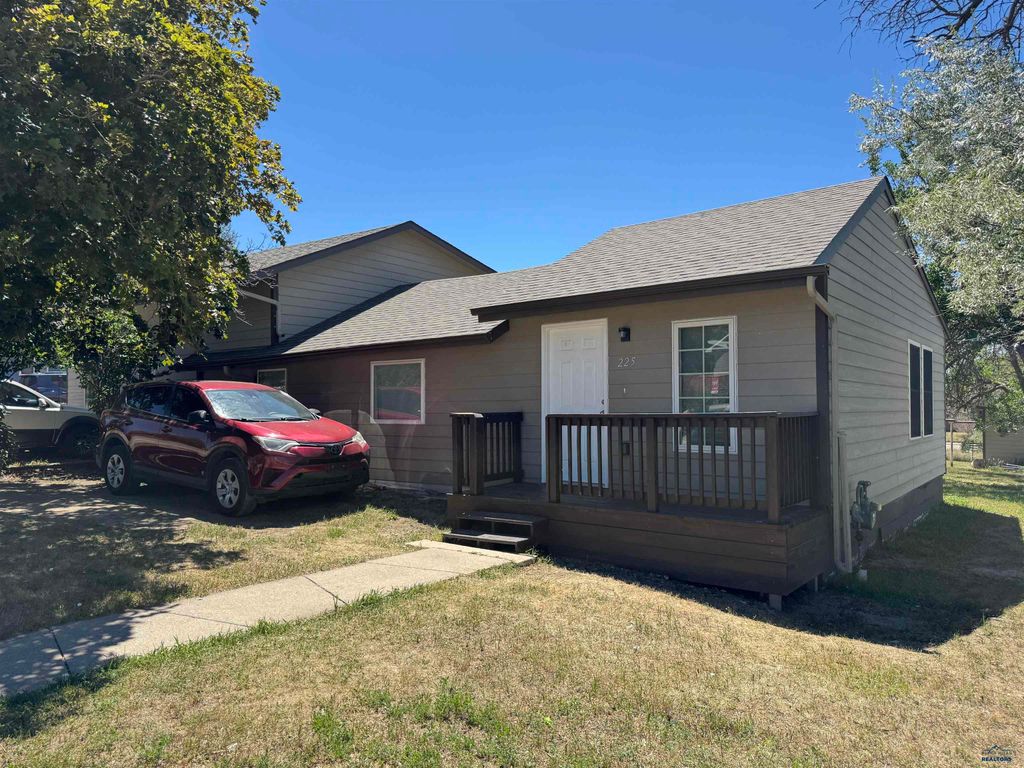 225 PATTON, Rapid City, SD 57701