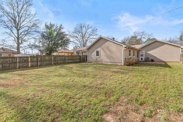 9404 Maryland Cove, Sherwood, AR 72120