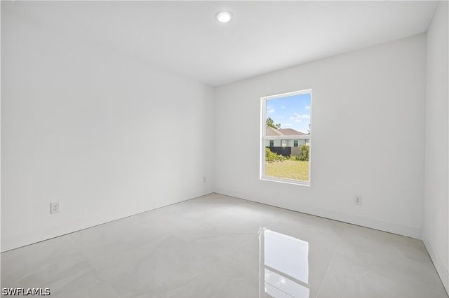 2916 Dora AVE N, Lehigh Acres, FL 33971