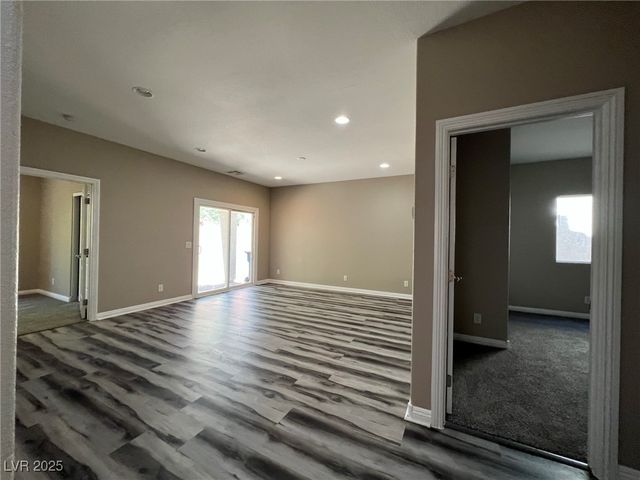 10487 Forked Run Street, Las Vegas, NV 89178