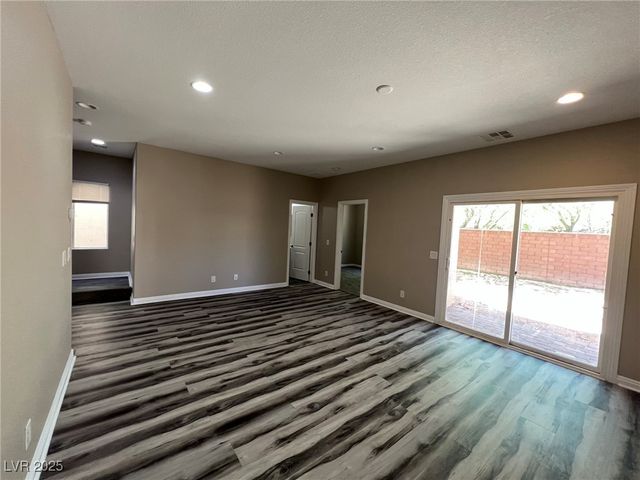 10487 Forked Run Street, Las Vegas, NV 89178