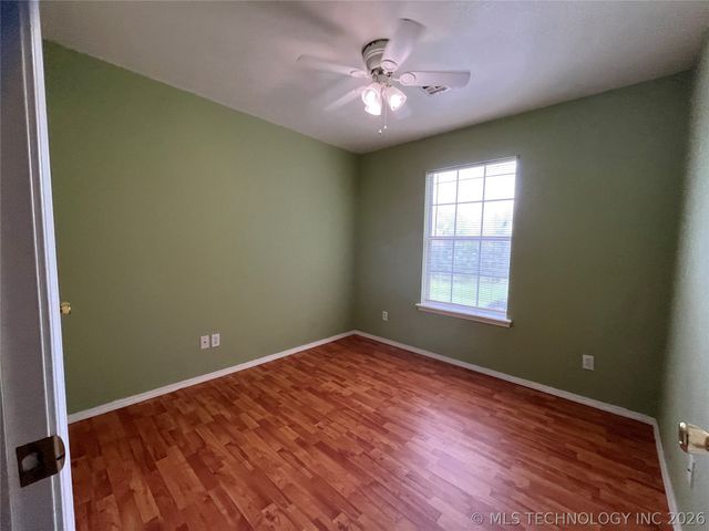 1331 E Bryan Avenue, Sapulpa, OK 74066