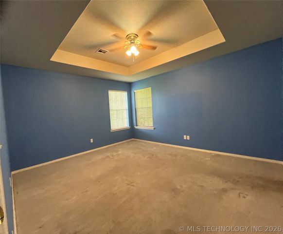 1331 E Bryan Avenue, Sapulpa, OK 74066