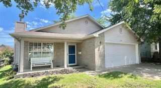 1331 E Bryan Avenue, Sapulpa, OK 74066