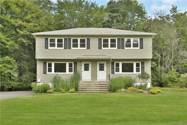 31 Margaret Keahon Drive, Pearl River, NY 10965
