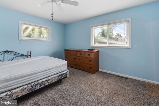 301 SAN PEDRO DR, Glendora, NJ 08029