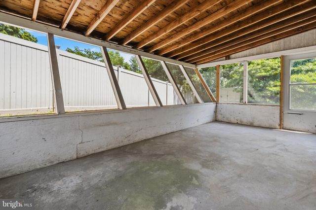301 SAN PEDRO DR, Glendora, NJ 08029
