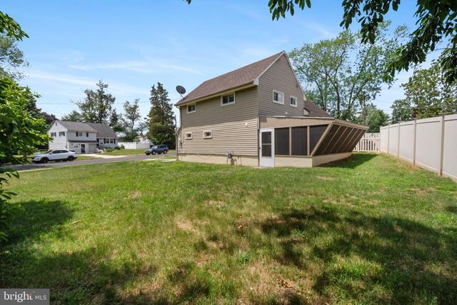 301 SAN PEDRO DR, Glendora, NJ 08029