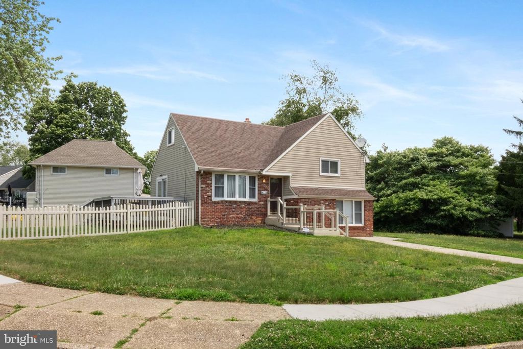 301 SAN PEDRO DR, Glendora, NJ 08029