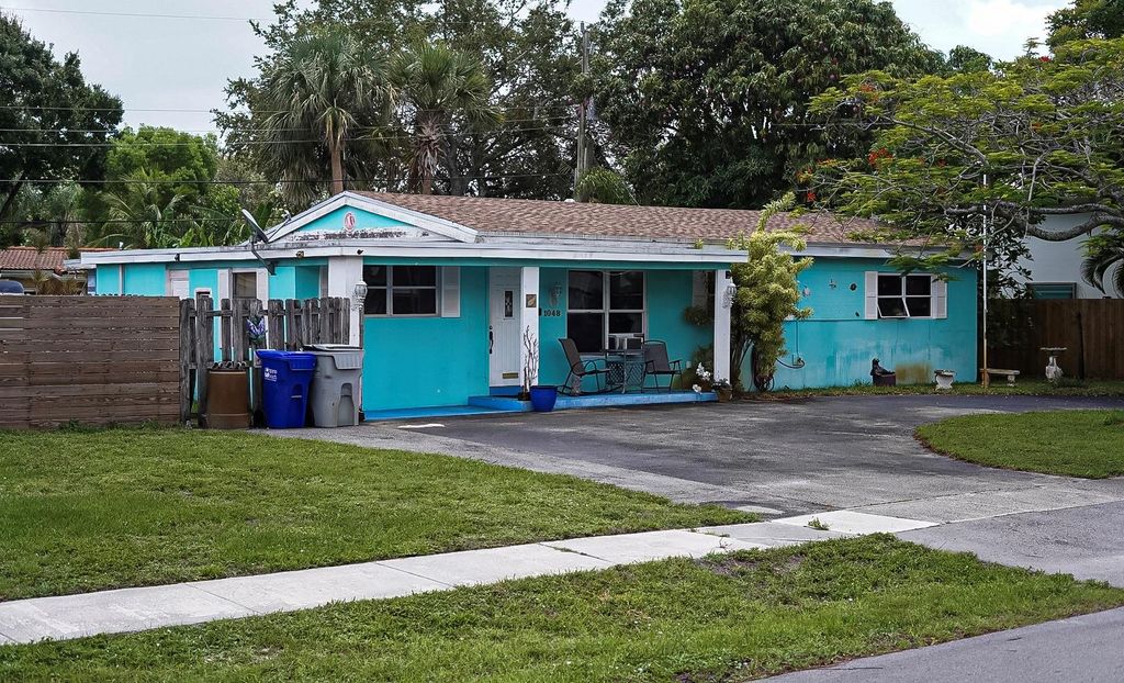 1048 SW 1, Pompano Beach, FL 33060