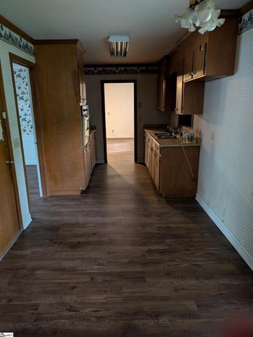 101 Pheasant Trail, Greenville, SC 29607