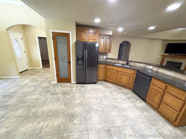 14508 S Justin Avenue, Glenpool, OK 74033