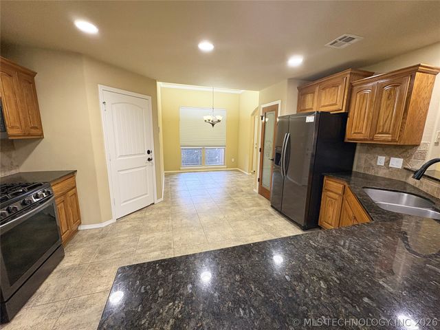 14508 S Justin Avenue, Glenpool, OK 74033