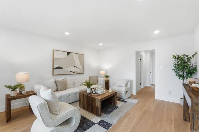 1420 Hilltop Drive 403, Chula Vista, CA 91911