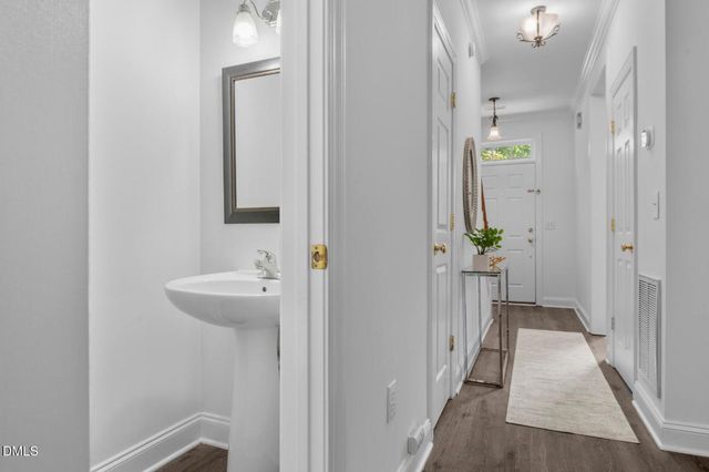 168 Lumina Place, Holly Springs, NC 27540