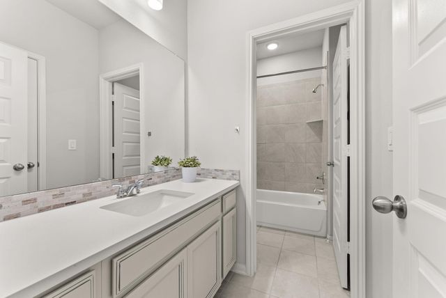 16916 Sanglier DR, Austin, TX 78738